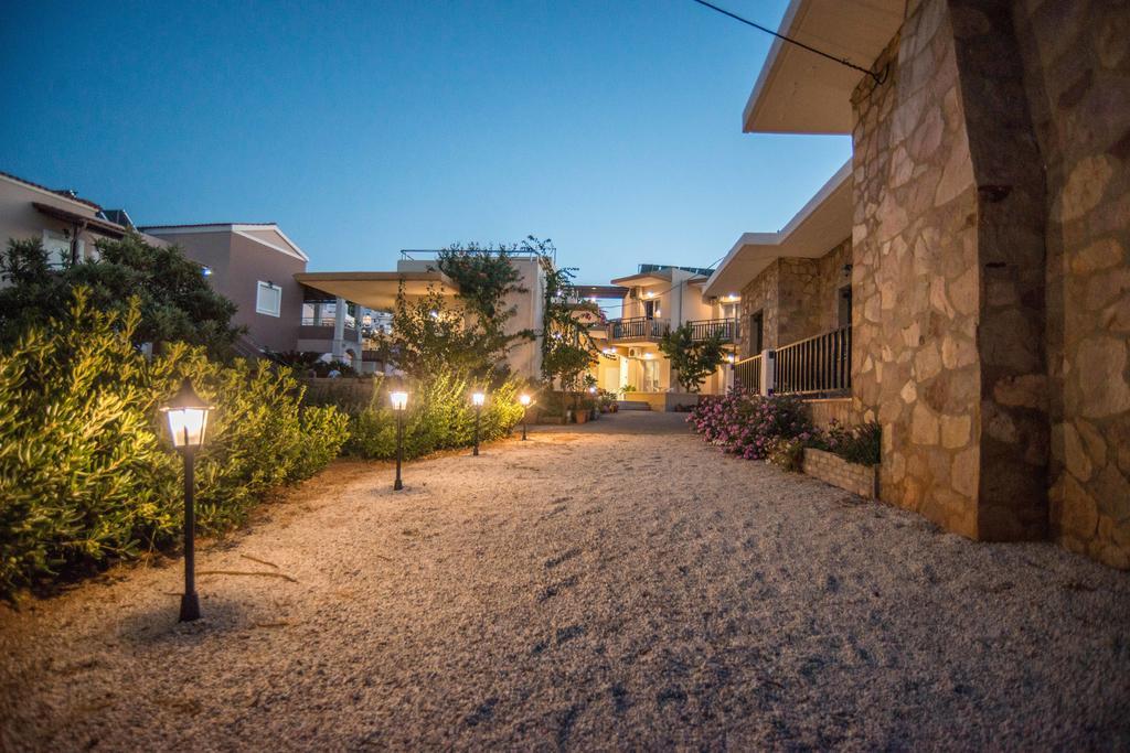 Belvedere Agia Marina 외부 사진